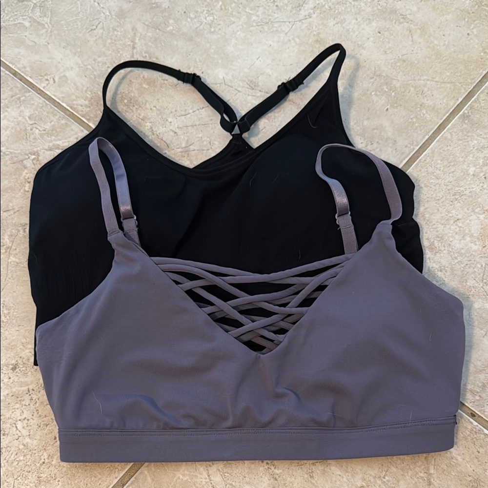 Bundle of 2 sports bras